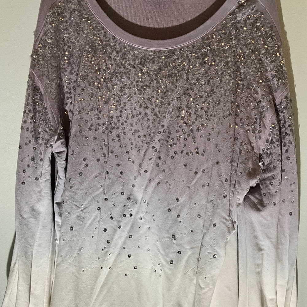 Women’s Inc top